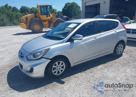 2013 Hyundai Accent Gs из США, поврежденный, VIN KMHCT5AE0DU135839
